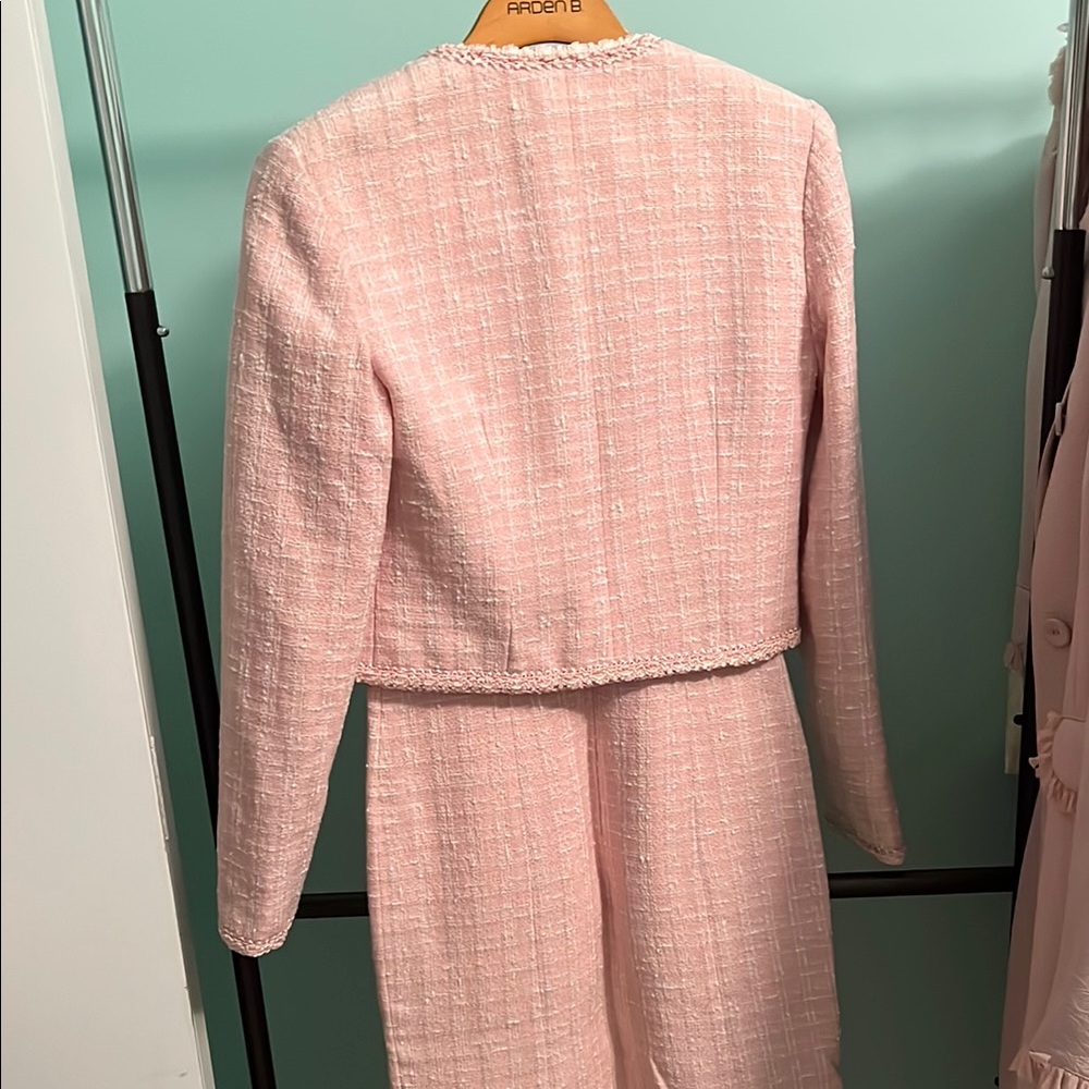 Neiman Marcus Blush Dress and Jacket Set - Picture 6 of 7